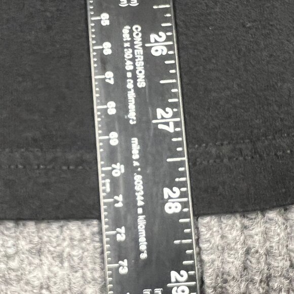 American Eagle Shirt Mens XL Black Standard Fit Spellout Graphic Logo Pullover - Picture 7 of 8